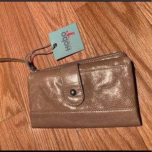 Hobo Wristlet NWT